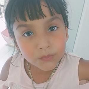 Meet your Posher, Loreto